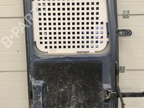 left-tailgate-renault-master-iii-van-fv-2010-37619065 main image