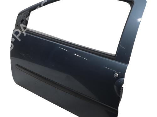 Dør venstre fortil Dør venstre fortil RENAULT TWINGO II (CN0_) 1.2 16V (CN0K, CN0V, CN0A) (76 hp) 39889903 39889903