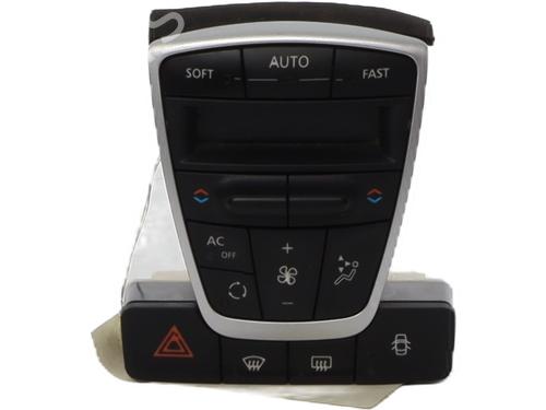 Climate control RENAULT LAGUNA Coupe (DT0/1) 2.0 dCi GT (DT11, DT1E, DT1N) | BP37329816I5 - Image 3