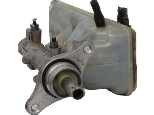 brake-master-cylinder-renault-trafic-ii-van-fl-2001-37325659 main image