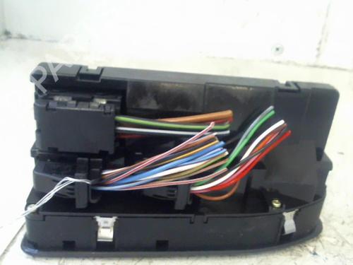 Left front window switch BMW 5 (E39) 530 d | BP37303840I27 - Image 2