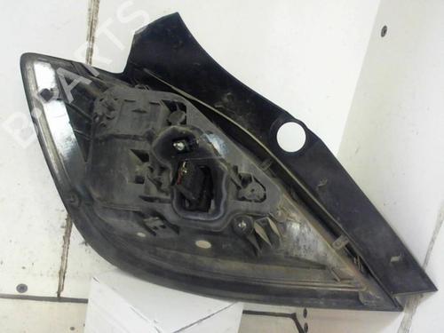 Used Right taillight Right taillight 37302682 37302682