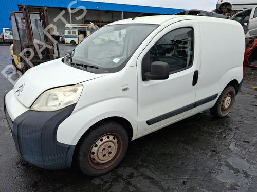Right headlight CITROËN NEMO Box Body/MPV (AA_) 1.3 HDi 75 | BP37334520C29 - Image 10