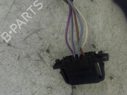 right-mirror-vw-passat-b55-3b3-2000-2001-2002-2003-2004-2005-37299953 main image