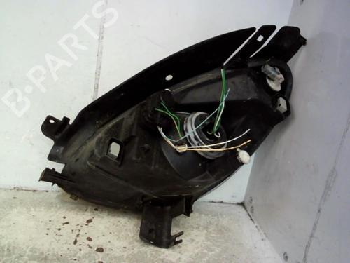 Used Right headlight Right headlight 37305372 37305372