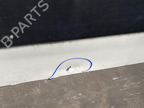 Used Right slide door Right slide door 37615398 37615398