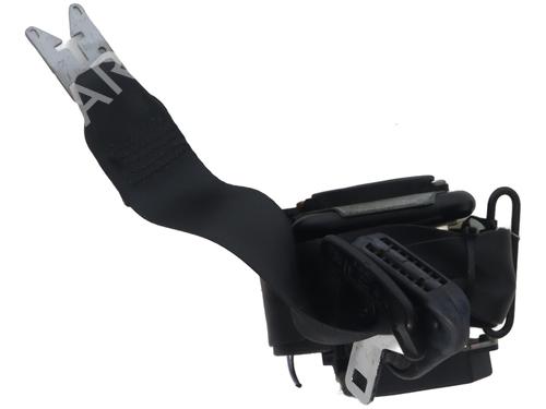 front-left-seatbelt-renault-megane-iii-hatchback-bz01_-b3_-2008-37348118 main image