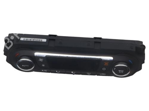 climate-control-ford-focus-iii-saloon-2010-2011-2012-2013-2014-2015-2016-2017-2018-2019-2020-37347088 main image