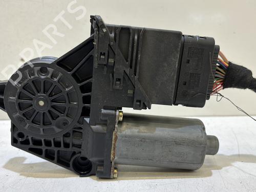 Left rear window motor VW PASSAT B5.5 (3B3) 1.9 TDI | BP37299195E23 - Image 2