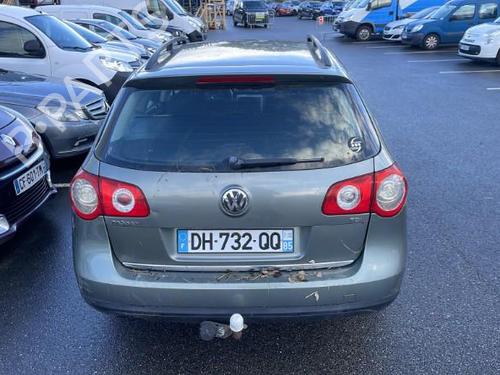 Left front fog light VW PASSAT B6 Variant (3C5) 1.9 TDI | BP37327483C30 - Image 6