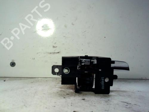 Used Front left interior door handle Front left interior door handle 37304825 37304825