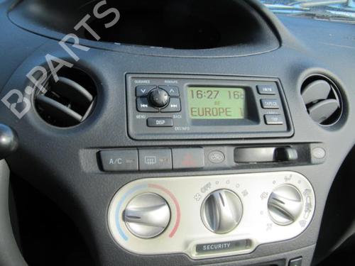 Left front window switch TOYOTA YARIS (_P1_) 1.4 D-4D (NLP10_, NLP10R) | BP37302723I27 - Image 9