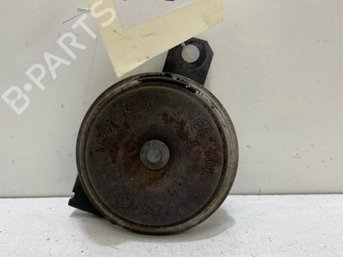 horn-toyota-yaris-_p13_-2010-2011-2012-2013-2014-2015-2016-2017-2018-2019-2020-37320375 main image