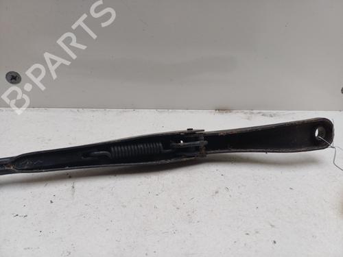 Used Front windshield wiper arm Front windshield wiper arm 37321566 37321566
