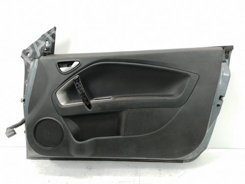 Used Right front door Right front door 37621980 37621980