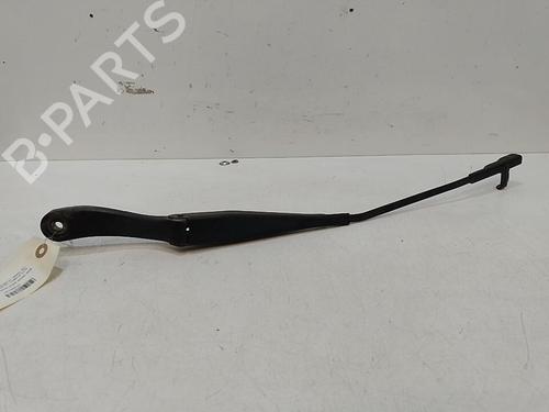 Used Front windshield wiper arm Front windshield wiper arm 37312536 37312536