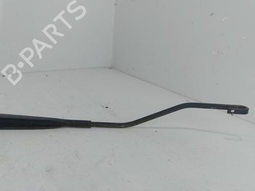 Used Front windshield wiper arm Front windshield wiper arm 37323492 37323492