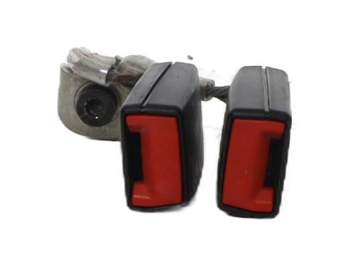 seat-buckle-vw-passat-b7-variant-365-2010-2011-2012-2013-2014-2015-37334696 main image