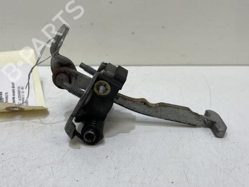 Used Hinge/Door check strap Hinge/Door check strap 37319594 37319594