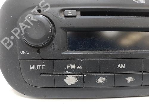 Używane Radio Radio CITROËN NEMO MPV 1.3 HDi 75 (75 hp) 37316196 37316196