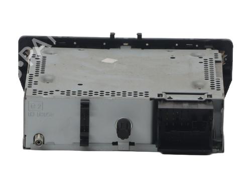 radio-renault-megane-iii-hatchback-bz01_-b3_-2008-37340894 main image