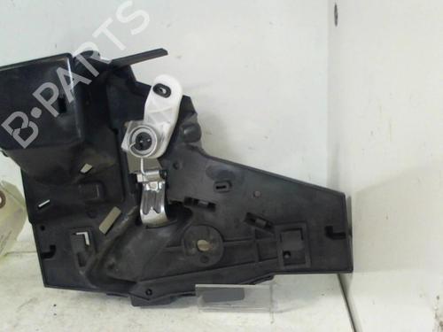 Used Rear right interior door handle Rear right interior door handle 37299641 37299641