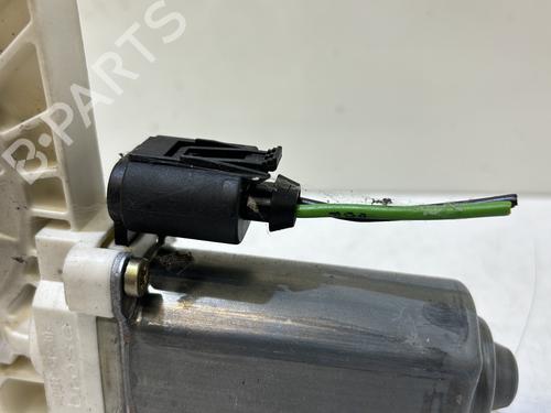 Left front window motor MERCEDES-BENZ A-CLASS (W169) A 180 CDI (169.007, 169.307) | BP37324346E21 - Image 2