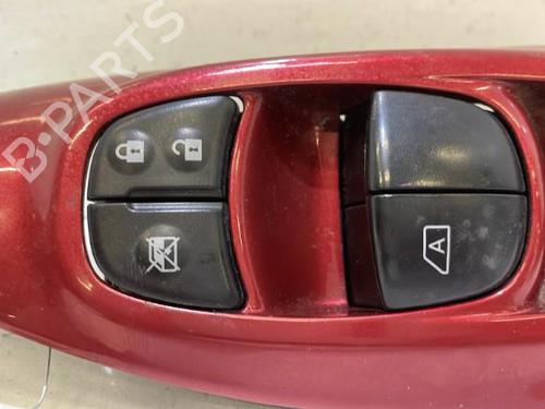 Used Left front window switch Left front window switch 37319526 37319526