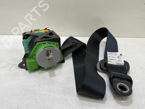 front-right-seatbelt-toyota-yaris-_p13_-2010-2011-2012-2013-2014-2015-2016-2017-2018-2019-2020-37317159 main image