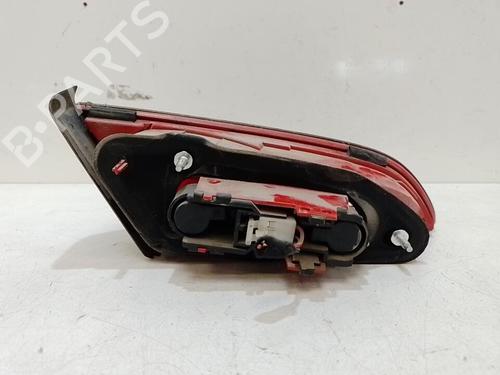 right-tailgate-light-alfa-romeo-159-939_-2005-2006-2007-2008-2009-2010-2011-2012-37313695 main image