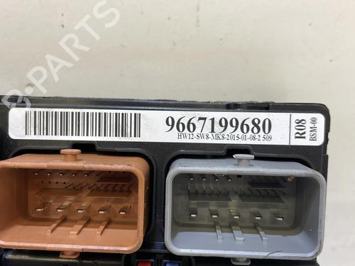 Fuse box CITROËN C3 Picasso (SH_) | BP37318002E1 - Image 3