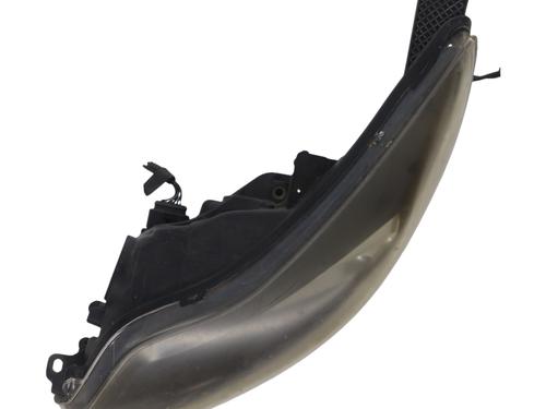 left-headlight-ford-focus-iii-saloon-2010-2011-2012-2013-2014-2015-2016-2017-2018-2019-2020-37347077 main image