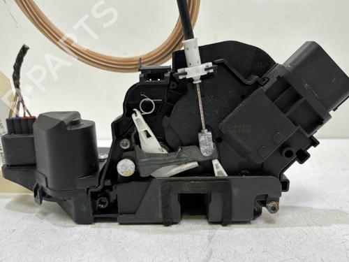 Used Front left lock Front left lock 37324810 37324810