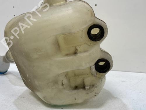 Used Windscreen washer tank Windscreen washer tank 37621552 37621552