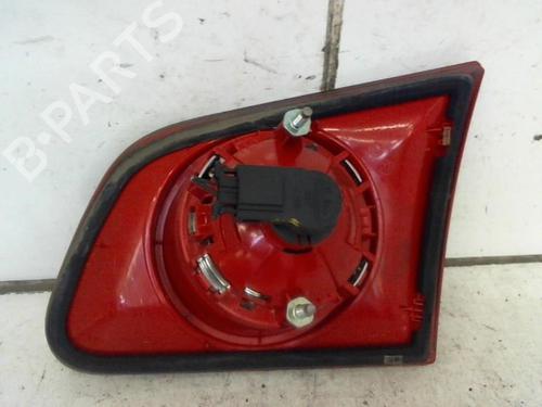 left-tailgate-light-vw-passat-b6-variant-3c5-2005-2006-2007-2008-2009-2010-2011-37301620 main image