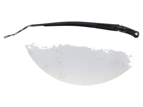 front-windshield-wiper-arm-toyota-yaris-_p21_-_pa1_-_ph1_-2020-37753537 main image