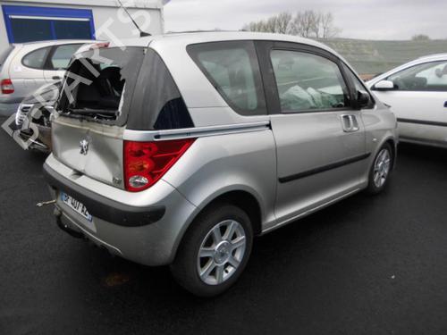Left taillight PEUGEOT 1007 (KM_) 1.4 HDi | BP37296390C34 - Image 5