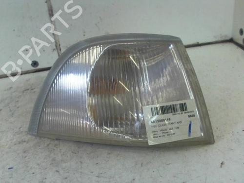 Used Right front indicator Right front indicator 37296603 37296603