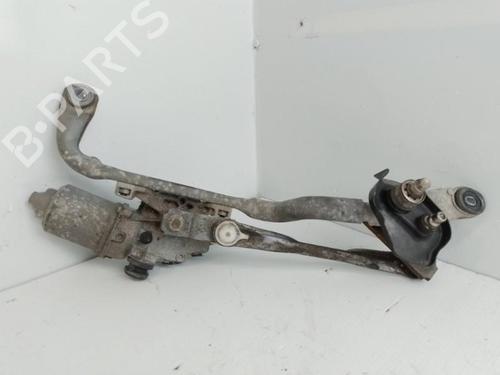 front-wiper-motor-toyota-yaris-_p13_-2010-2011-2012-2013-2014-2015-2016-2017-2018-2019-2020-37320384 main image
