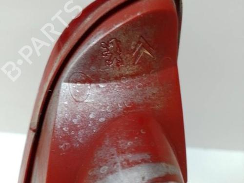 right-tailgate-light-peugeot-607-9d-9u-2000-37298362 main image