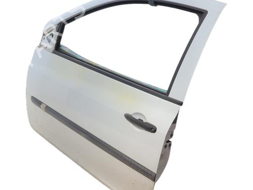 left-front-door-renault-clio-iii-br01-cr01-2005-2006-2007-2008-2009-2010-2011-2012-2013-2014-37617754 main image