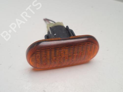 Used Right front indicator Right front indicator 37296690 37296690