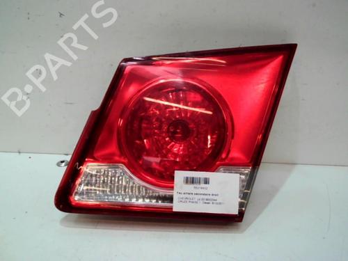 right-tailgate-light-chevrolet-cruze-j300-2009-37308628 main image
