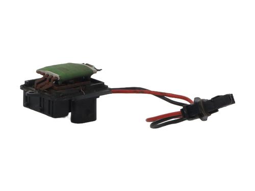 heater-resistor-renault-megane-i-ba01_-1995-1996-1997-1998-1999-2000-2001-2002-2003-2004-37336629 main image