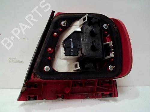 left-taillight-audi-a4-b5-8d2-1994-1995-1996-1997-1998-1999-2000-2001-37306087 main image