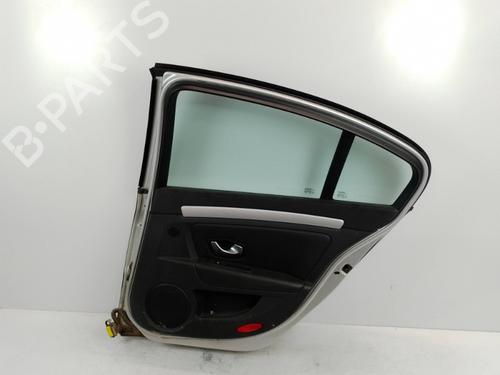 Used Right rear door Right rear door 37622103 37622103