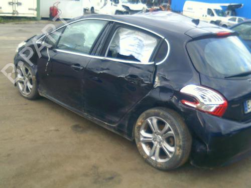 Dashboard PEUGEOT 208 I (CA_, CC_) 1.6 HDi | BP37619695C46  - Image 26