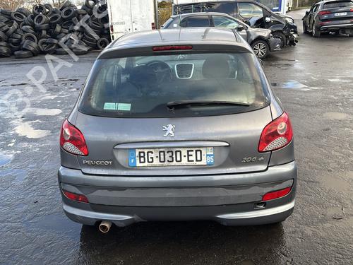 Fuse box PEUGEOT 206+ (2L_, 2M_) 1.4 HDi eco 70 | BP37330267E1  - Image 10