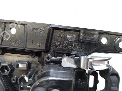Front left interior door handle PORSCHE MACAN (95B) 3.0 S Diesel | BP37318658I13 - Image 3