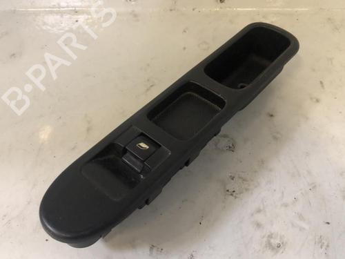 Used Right front window switch Right front window switch 37309472 37309472